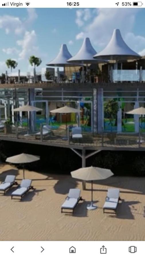 Calypso Hot Tub Breaks Tattershall Lakes Pet Friendly 外观 照片